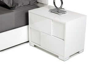 Monida Italian Modern White Nightstand