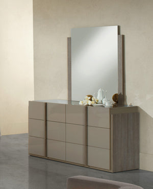 March Italian Modern Dresser&Mirror