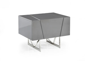 Ceremy Modern Grey Nightstand